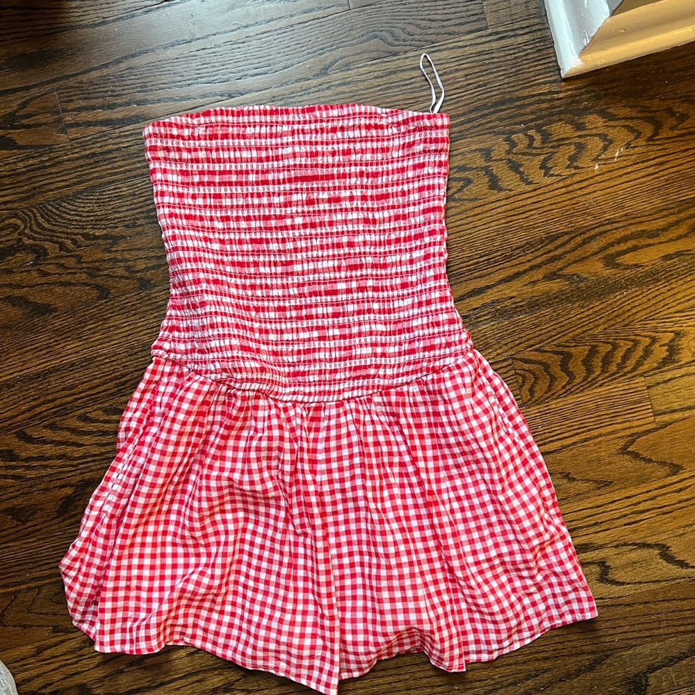 Hollister Red and White Gingham Skirt